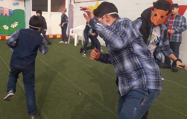 بازی دبستانی (گوزن و ببر) پایه ششم دبستان 7