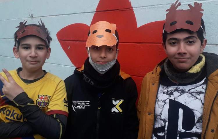 بازی دبستانی (گوزن و ببر) پایه ششم دبستان