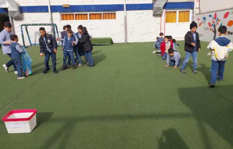 بازی دبستانی 1