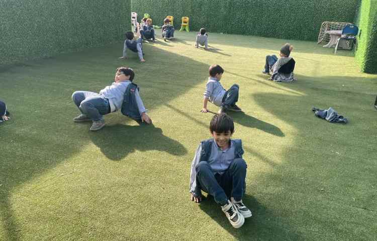 بازی دبستانی 1