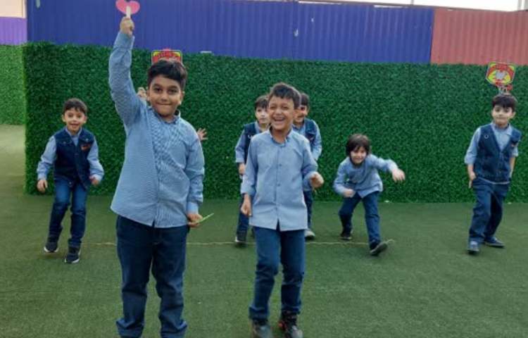 بازی دبستانی 4