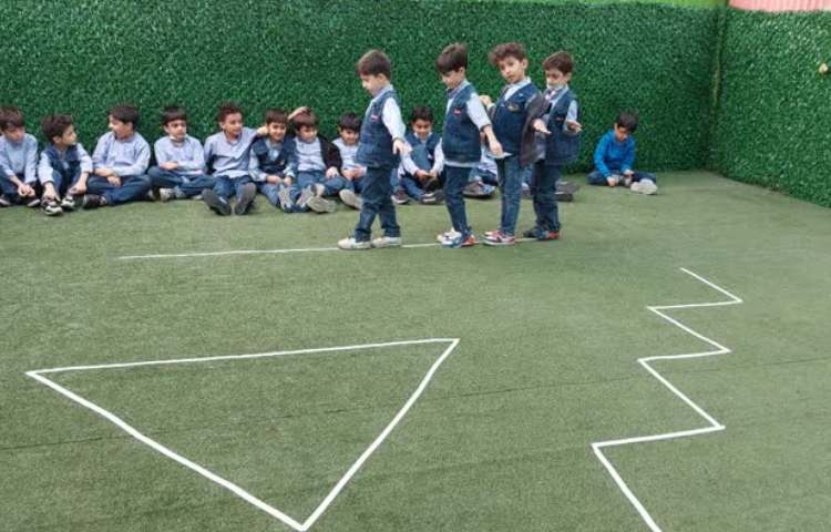 بازی دبستانی 4