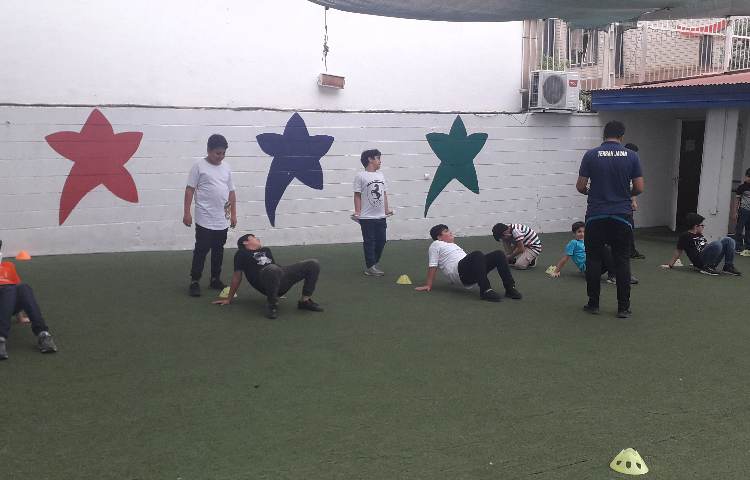 بازی دبستانی