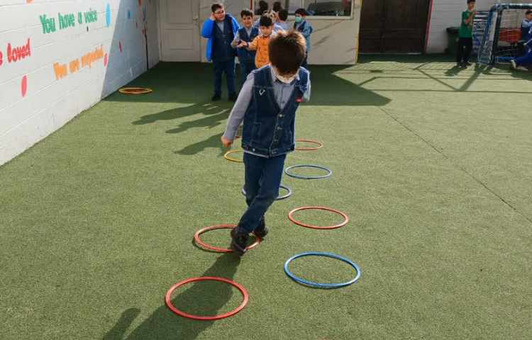 بازی دبستانی