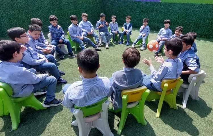 بازی دبستانی