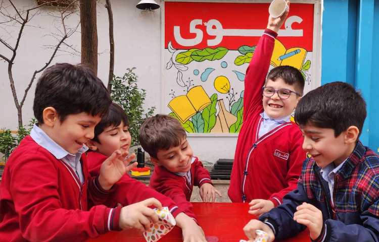 بازی در زنگ تفریح 5