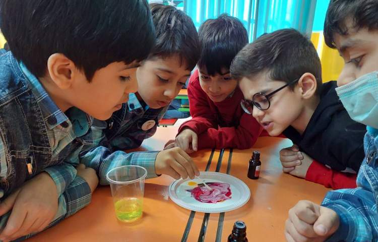 :بازی رنگ‌ها، کلاس فضانوردان 5