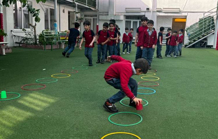 بازی ریاضی و فارسی همراه با ورزش 4