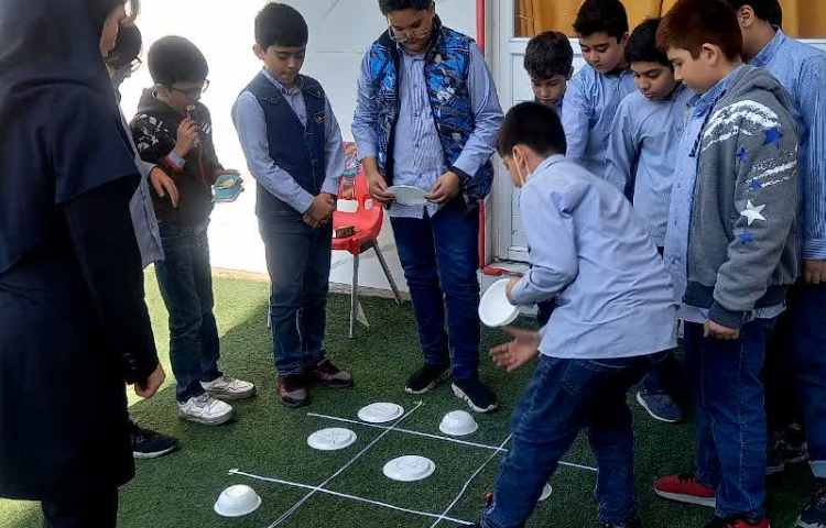 بازی زبانی tic-tac-toe در زنگ تفریح 2