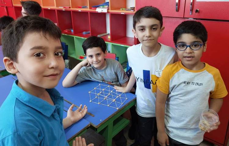 : بازی ساختنی، ساخت برج نخود با هدف افزایش تمرکز و خلاقیت