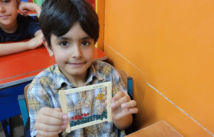 : بازی ساختنی، ساخت قاب