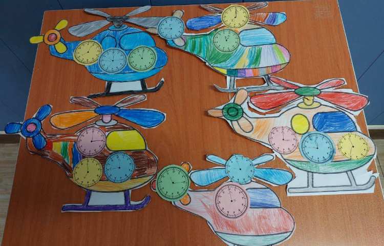 : بازی ساختنی، ساخت هلی‌کوپتر ساعتی 1