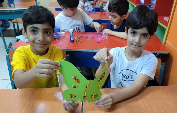 : بازی ساختنی، ساخت پروانه 1