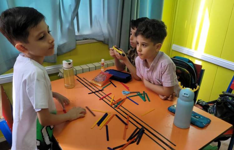 : بازی ساختنی 4