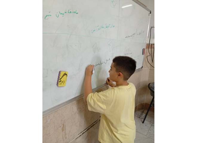 بازی ساخت کلمات با پسوند و پیشوند و جمله سازی 2