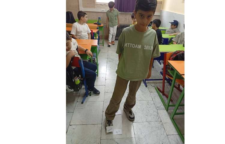 بازی ساخت کلمات با پسوند و پیشوند و جمله سازی 5