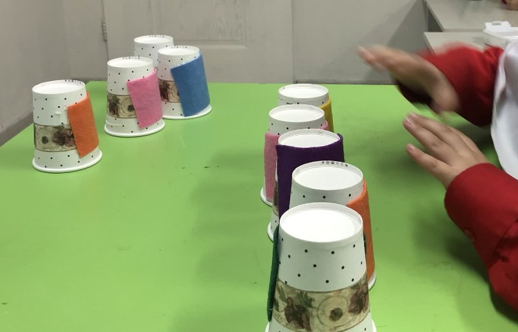 بازی لیوان رنگی 4