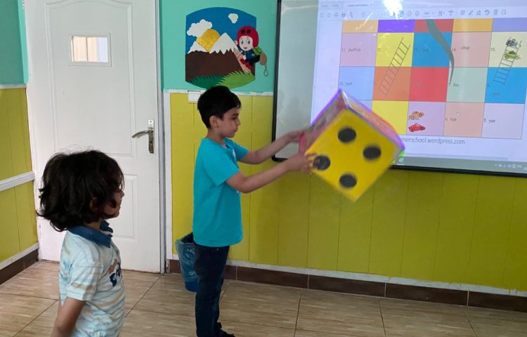 : بازی مار و پله، تمرین صدا کشی کلمات مربوط به حروف x,y,ch,sh 3