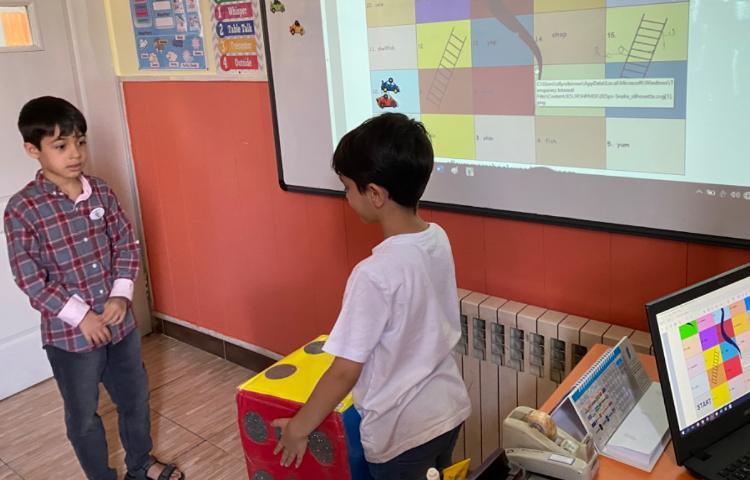 : بازی مار و پله، تمرین صدا کشی کلمات مربوط به حروف x,y,ch,sh 6