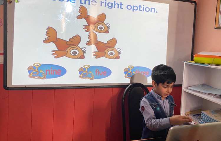 بازی مربوط به تمرین اعداد 1 تا 10 2