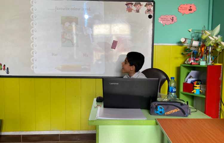 بازی مربوط به تمرین his و her 7