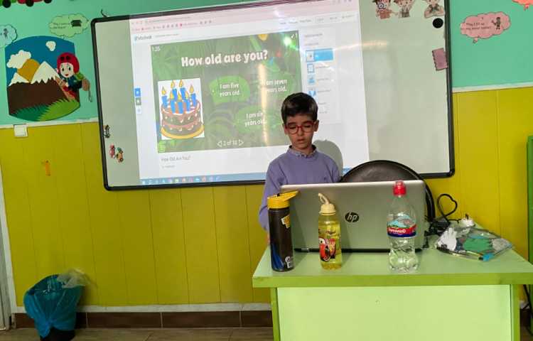 بازی مربوط به تمرین "How old are you? 28