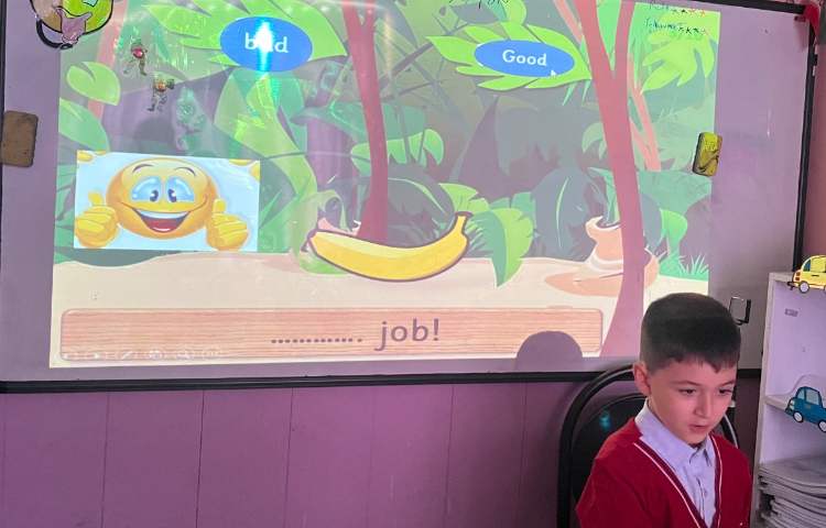 بازی مربوط به جملات درس oo 4