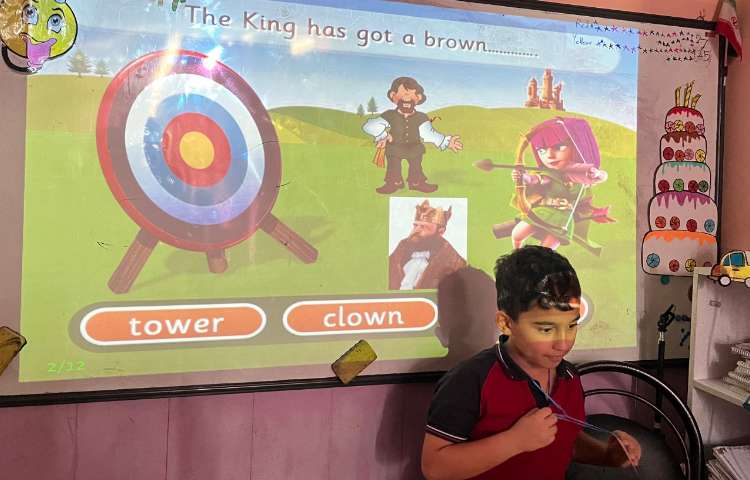 بازی مربوط به جملات ow 1