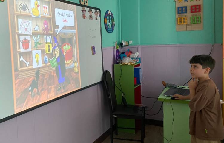 بازی مربوط به حروف m,d,g و حروف l,o,u و درست کردن کاردستی 7