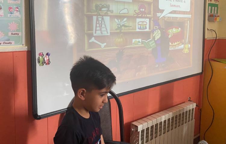 بازی مربوط به حروف l, o, u 3