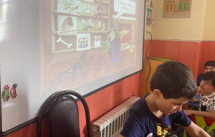 بازی مربوط به حروف l, o, u 5