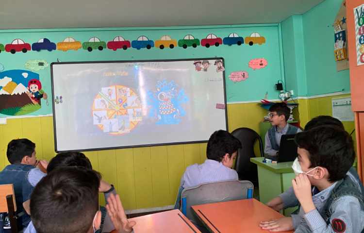 بازی مربوط به درس 4