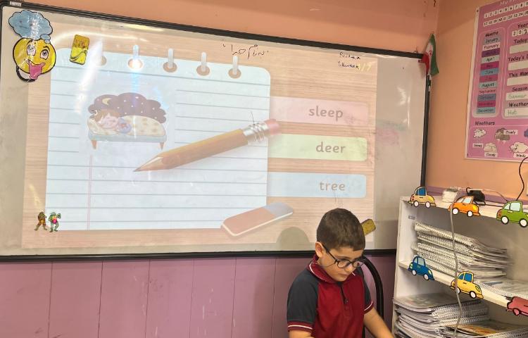 بازی مربوط به دوره حروف فونیکس 2 3