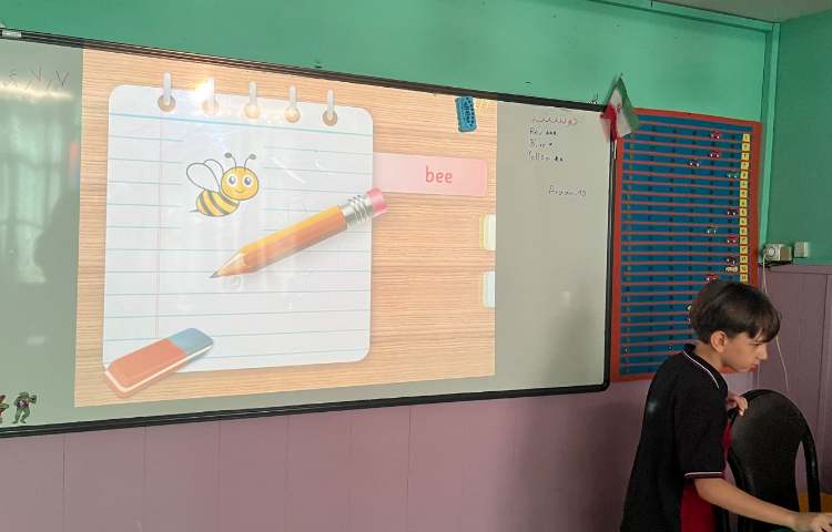 بازی مربوط به دوره حروف فونیکس 2 9