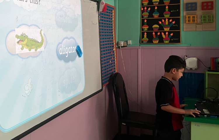 بازی مربوط به دوره حروف فونیکس 7