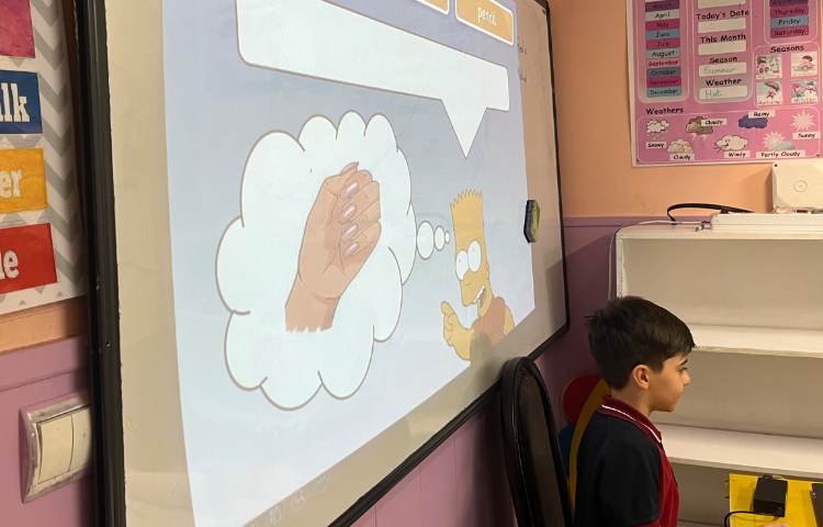 بازی مربوط به دوره حروف i,p,n 1