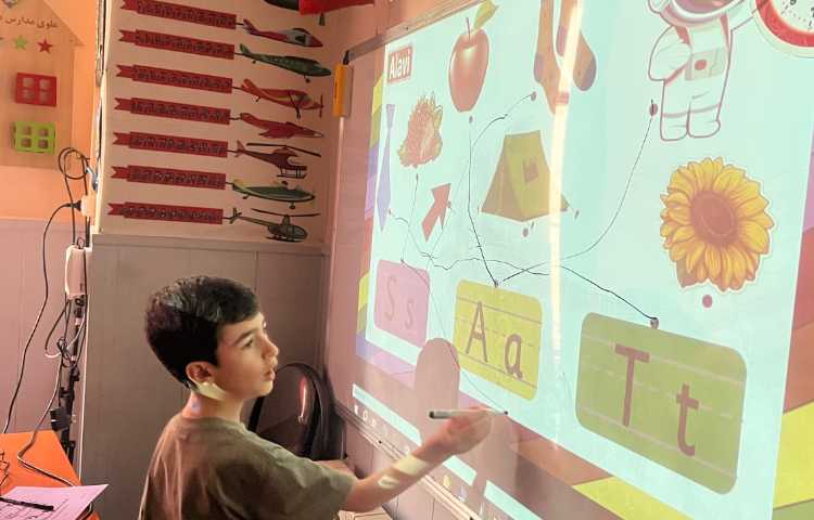 بازی مربوط به دوره حروف s,a,t