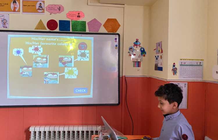 بازی مربوط به دوره درس welcome