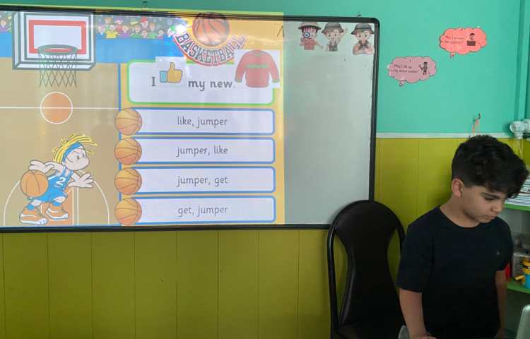 بازی مربوط به دوره کلمات و جملات "ew" و "er" 1