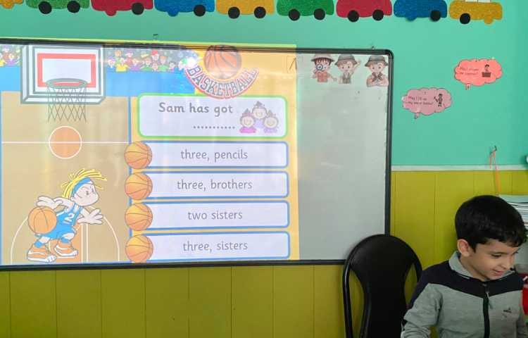 بازی مربوط به دوره کلمات و جملات "ew" و "er" 3