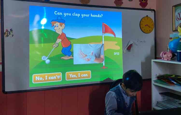 بازی مربوط به سوال با can 3