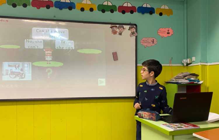 بازی مربوط به سوال با can 3