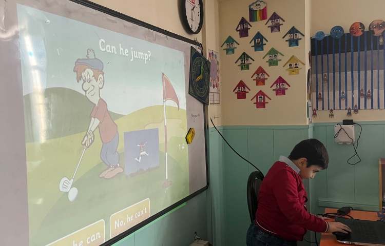 بازی مربوط به سوال با can 5