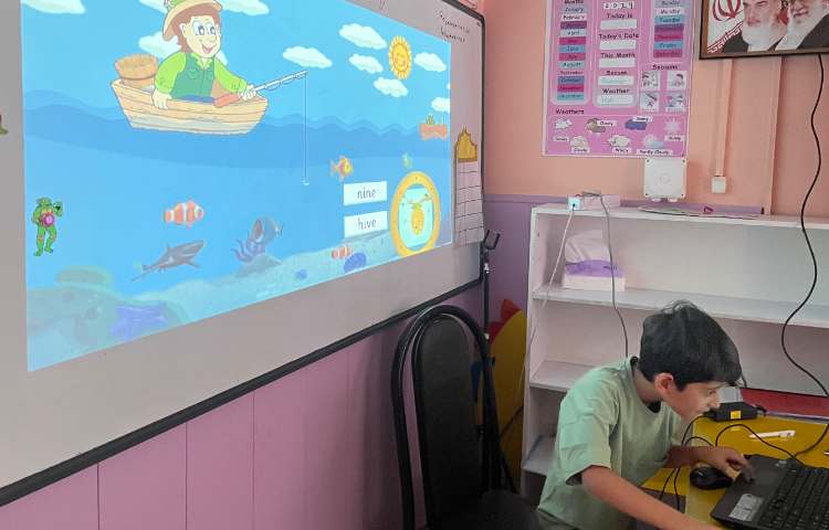 بازی مربوط به صدای ie 2