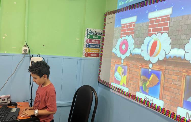 بازی مربوط به صفحه 76 4