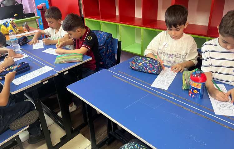 بازی مربوط به معرفی خود 5