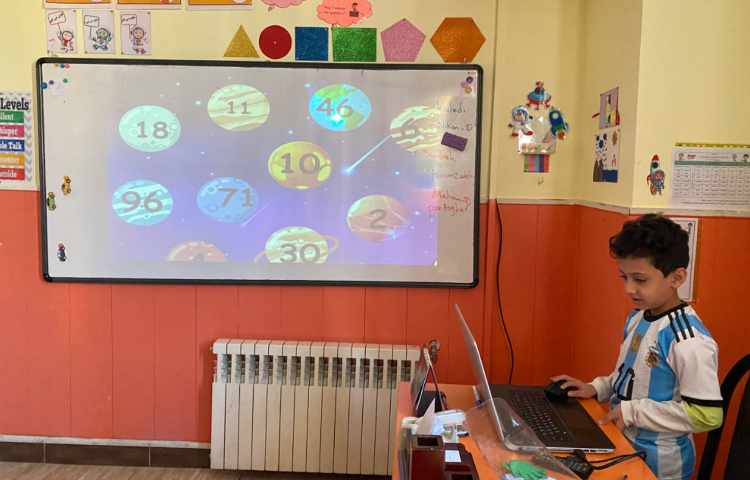 بازی مربوط به What'this and what's that? و شمارش اعداد 1 تا 100 3