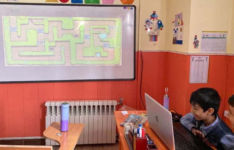 بازی مربوط به کلمات و جملات "ur" 11