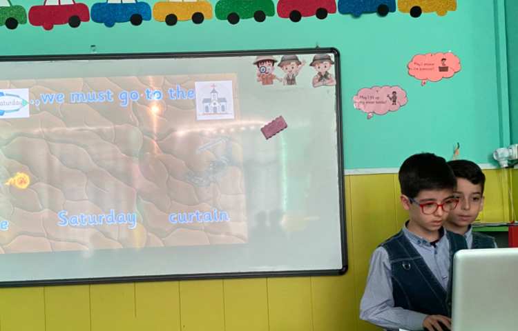 بازی مربوط به کلمات و جملات "ur" 9