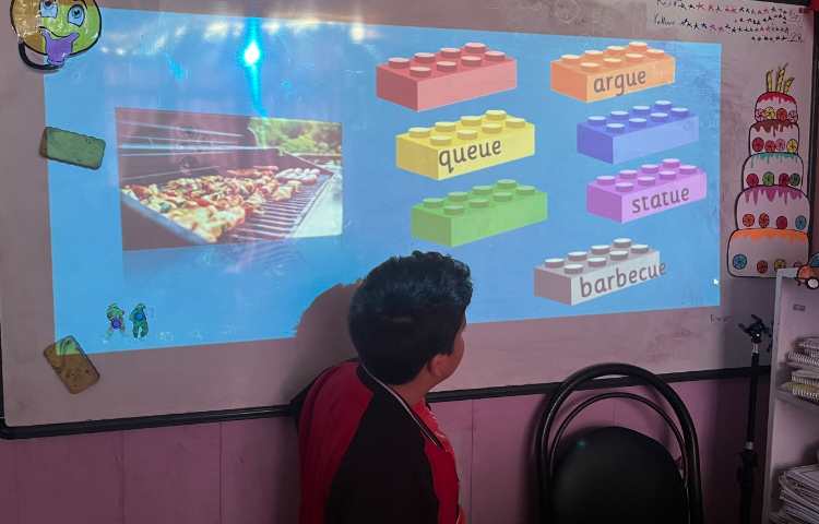 بازی مربوط به کلمات ue 1